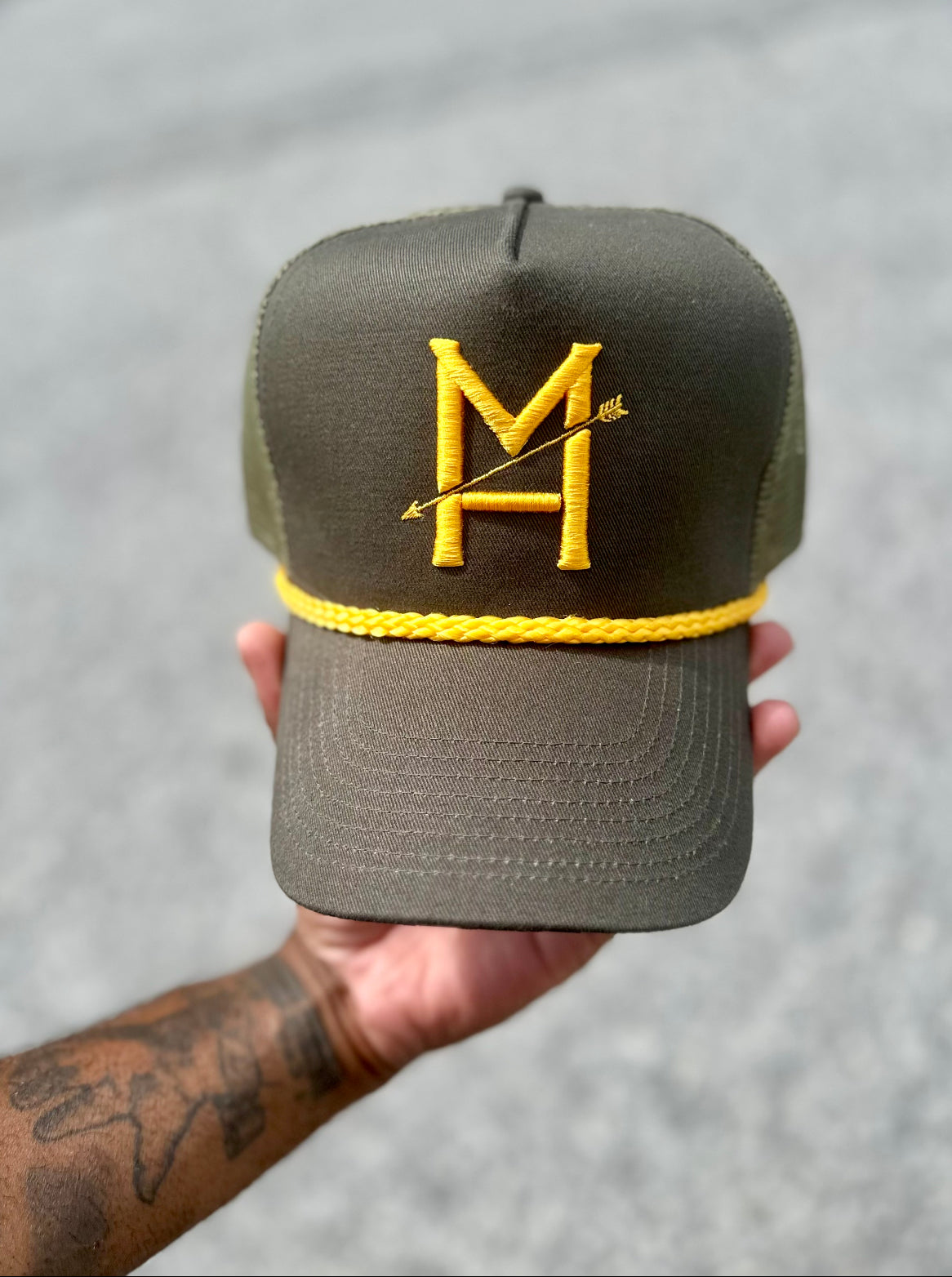 Army Green & Gold MH Arrow